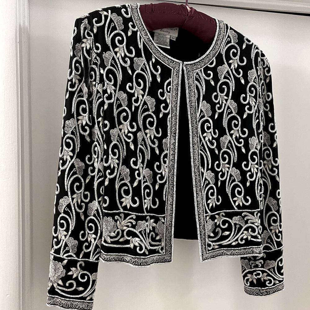 Beautiful Adrianna Papell beaded evening jacket